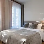 N48 Boutique Апартаменти *