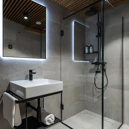 N48 Boutique Apartament *