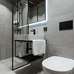 N48 Boutique *